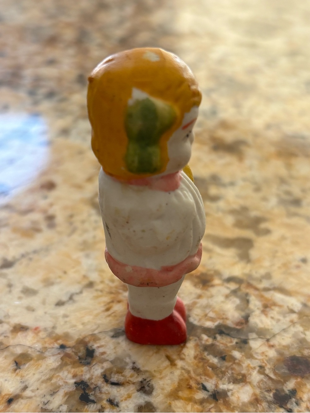 Vintage Japan Porcelain Girl Figurine - Picture 3 of 10